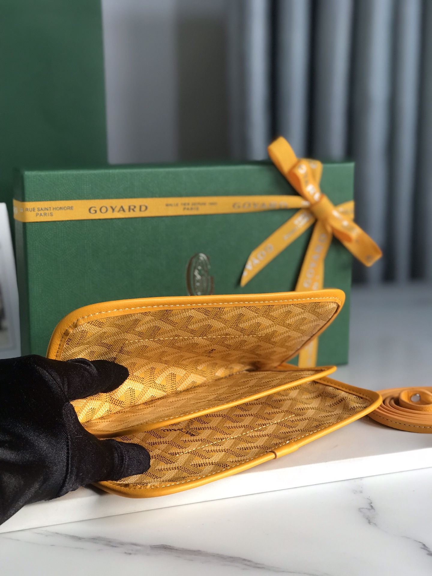 Goyard Clutch Bags